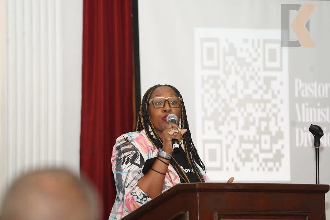 Dr. Jamie Eaddy speaking at a conference